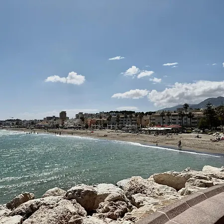 Carihuela Nidos-terraza Al Sol טורמולינוס